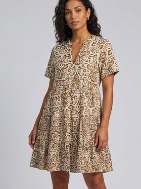 NWT | HeJoy | Brown & Cream Paisley Tiered V-Neck Flutter Sleeve Midi Dress | Me